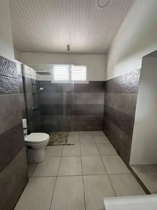 Villa Calypso 4 Chambres Piscine Saint-Esprit 0*,  Martinique